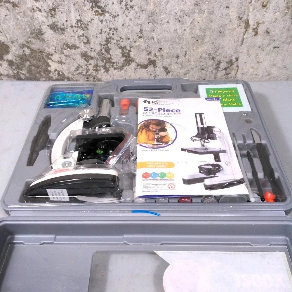 IQCrew 52-Piece Microscope Set Early Explorer Series 1200X STEM Kit w/ Case New‎